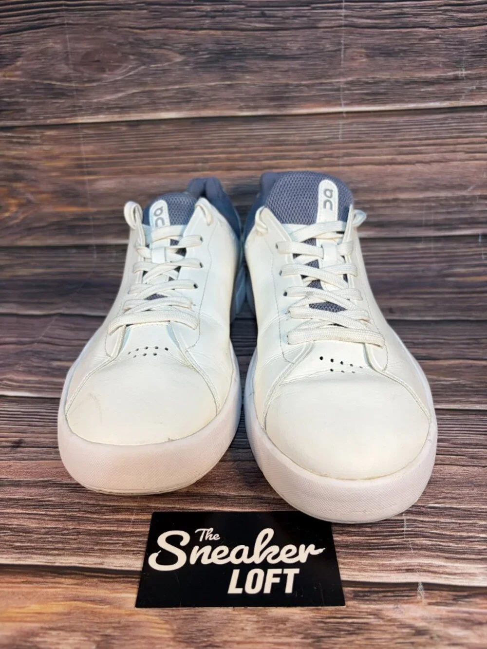 On The Roger Advantage Men's White Casual Sneakers Size 11.5
